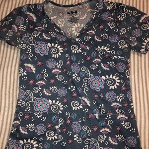 XS blue/gray floral scrub top